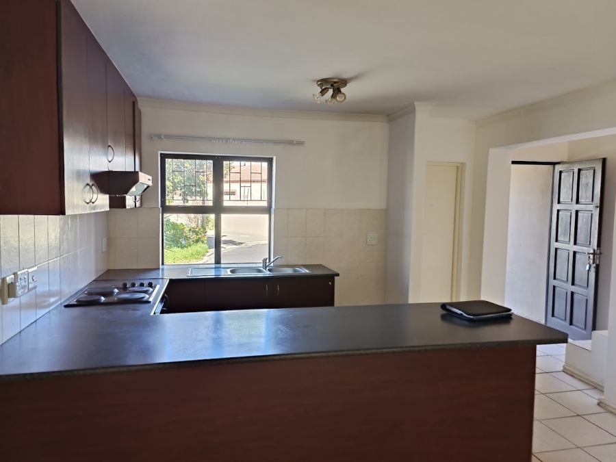 To Let 3 Bedroom Property for Rent in Parklands Western Cape